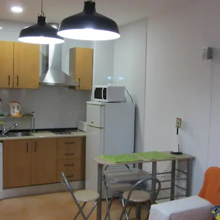 Apartamento 0318 In 800 M From The *