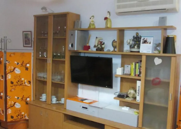 0318 In 800 M From The