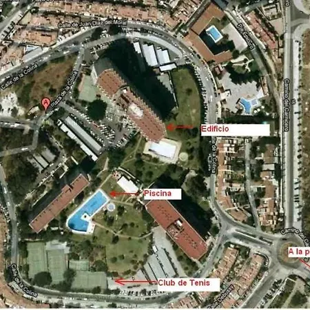 0318 In 800 M From The